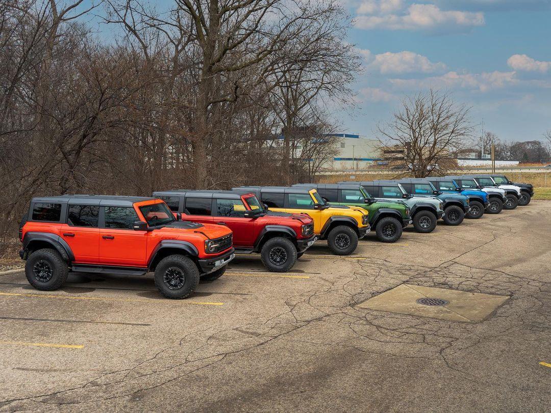 Different colors of Ford Broncos lined up