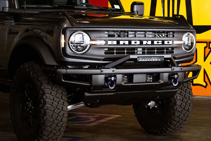 Picture of a Ford Bronco with a bull bar
