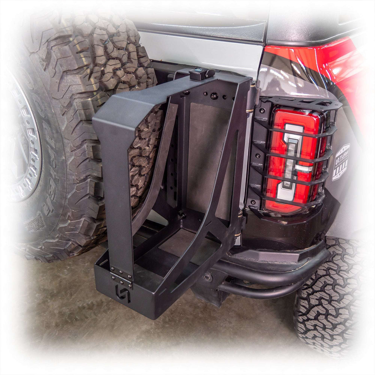 Tailgate Molle Panel for Ford Bronco - view 10