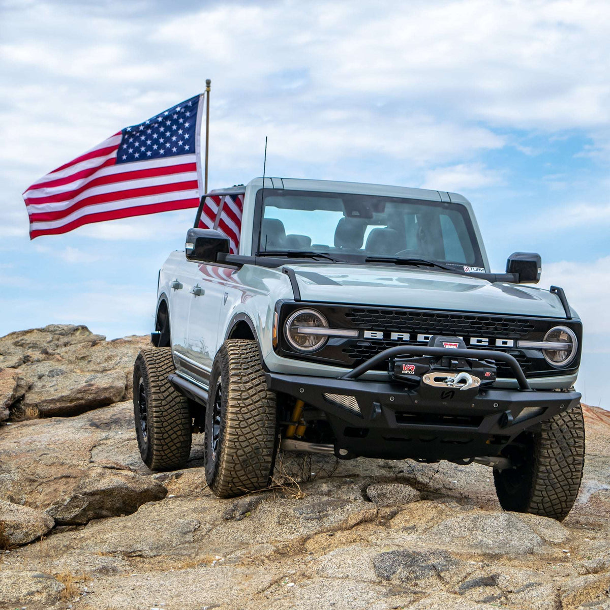 HD Tailgate Flag Mount for Ford Bronco - view 13