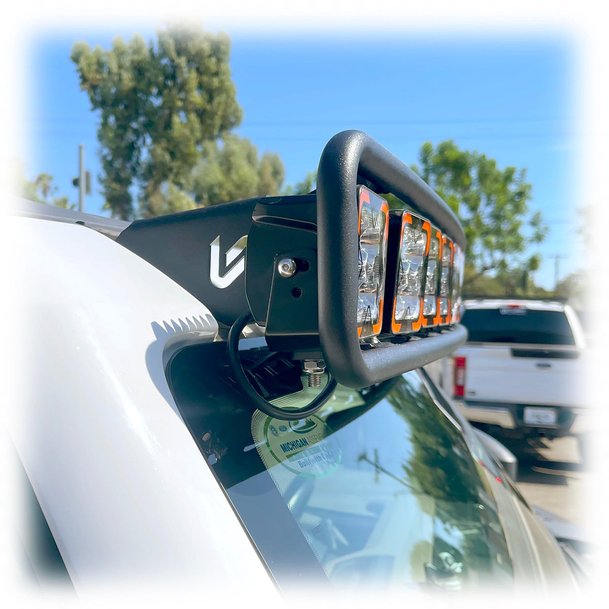 Baja Windshield Light Mount for Ford Bronco - view 6
