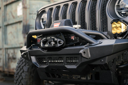 Fairlead equipped on steel front bumper of Jeep