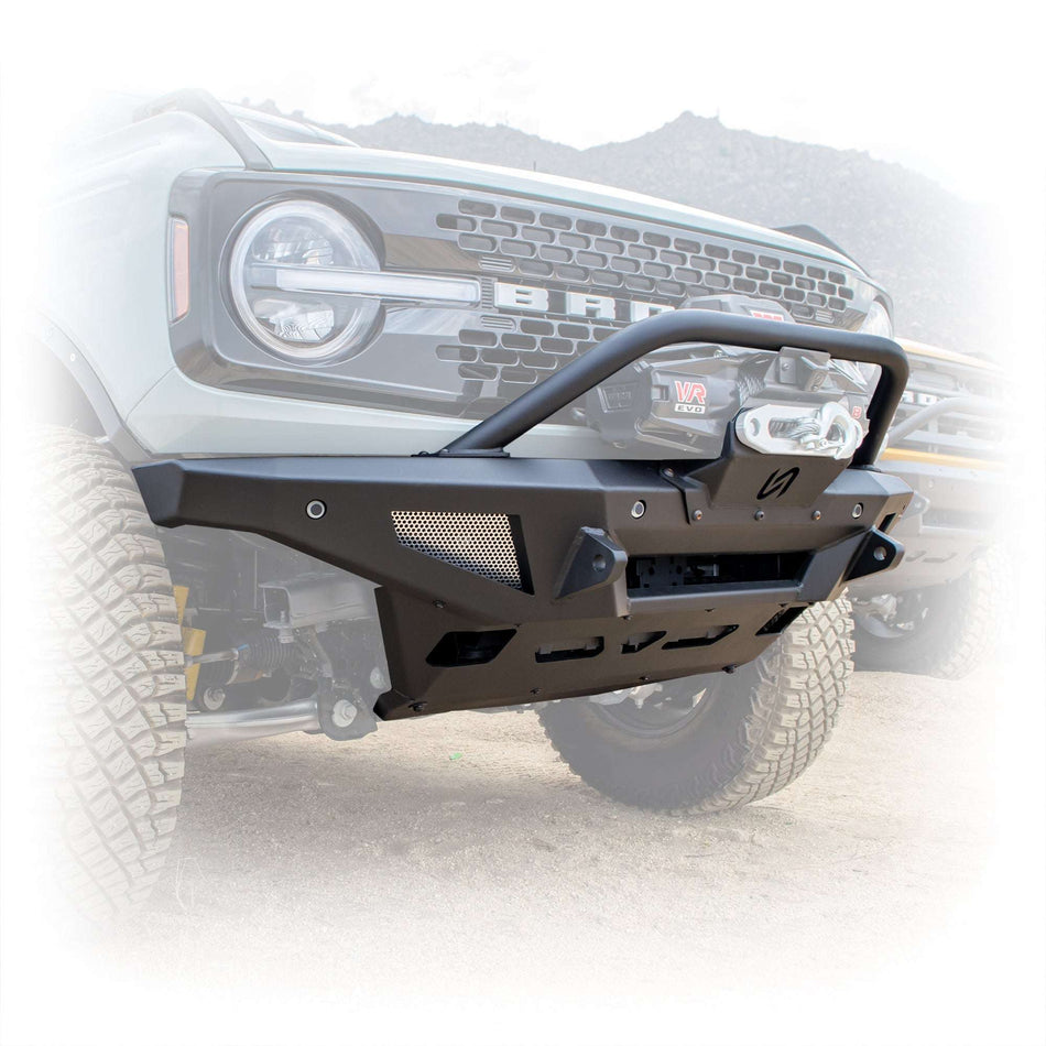 Turn Offroad winch front bumper package installed on white Ford Bronco, close-up front three-quarter view showing bull bar and winch mount