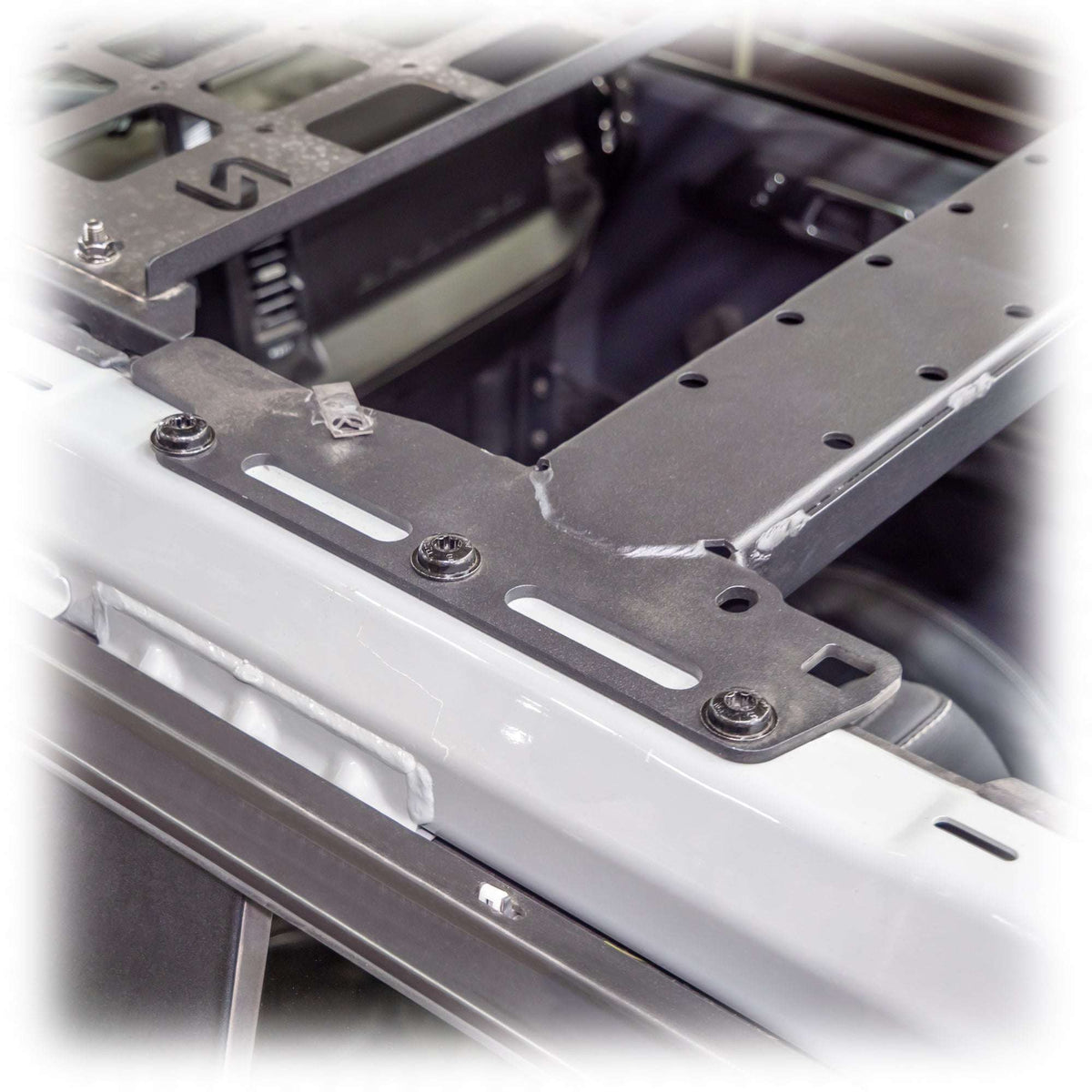 4-Door Cage Brace MOLLE Panel for Ford Bronco - view 9