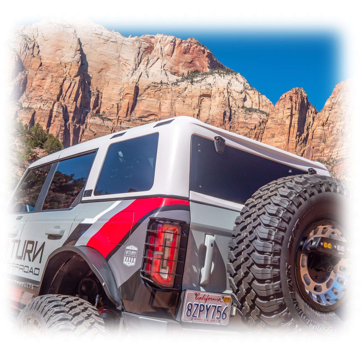 4-Door TR10 Hard Top with White Gelcoat for Ford Bronco - view 4